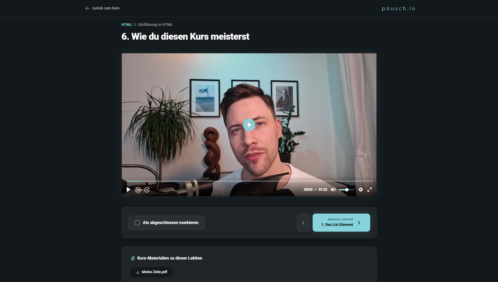 pausch.io-Lektion mit Videoplayer, Abschlussmarkierung und Kursmaterialien
